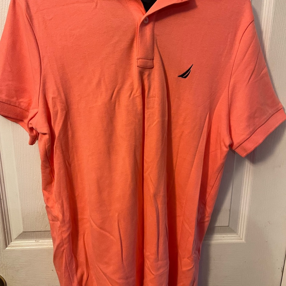 Nautica T-shirt
